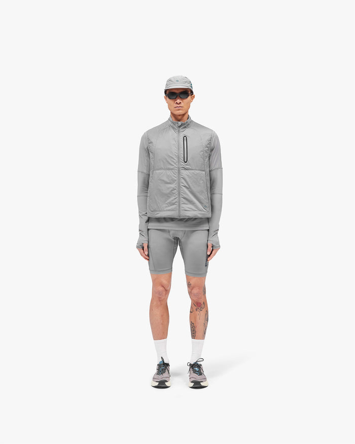 247_Run_Gilet_-_Graphite_Grey_06.jpg