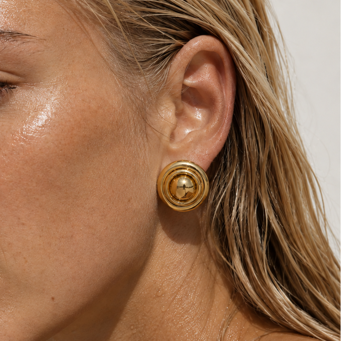 Baylin Round Button Earring — Stud Earring
