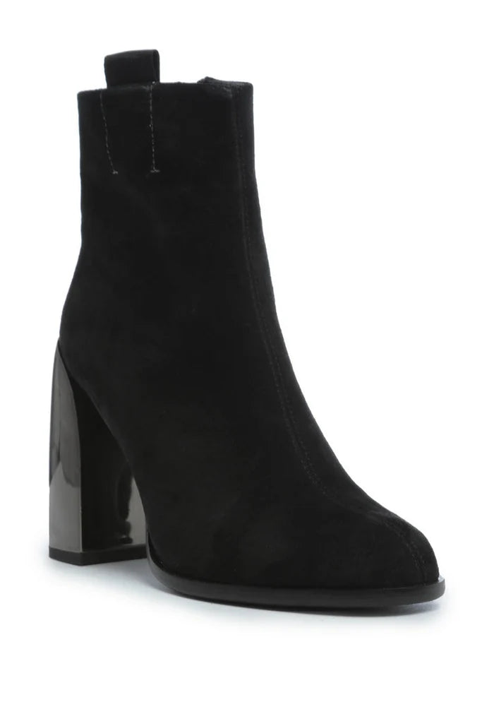 A pair of stylish black suede ankle boots with a trendy square heel design for women.