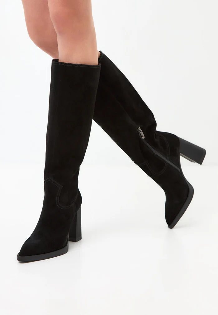 A chic pair of knee-high black block heel boots for an elegant and stylish look, also known as Bambi boots.