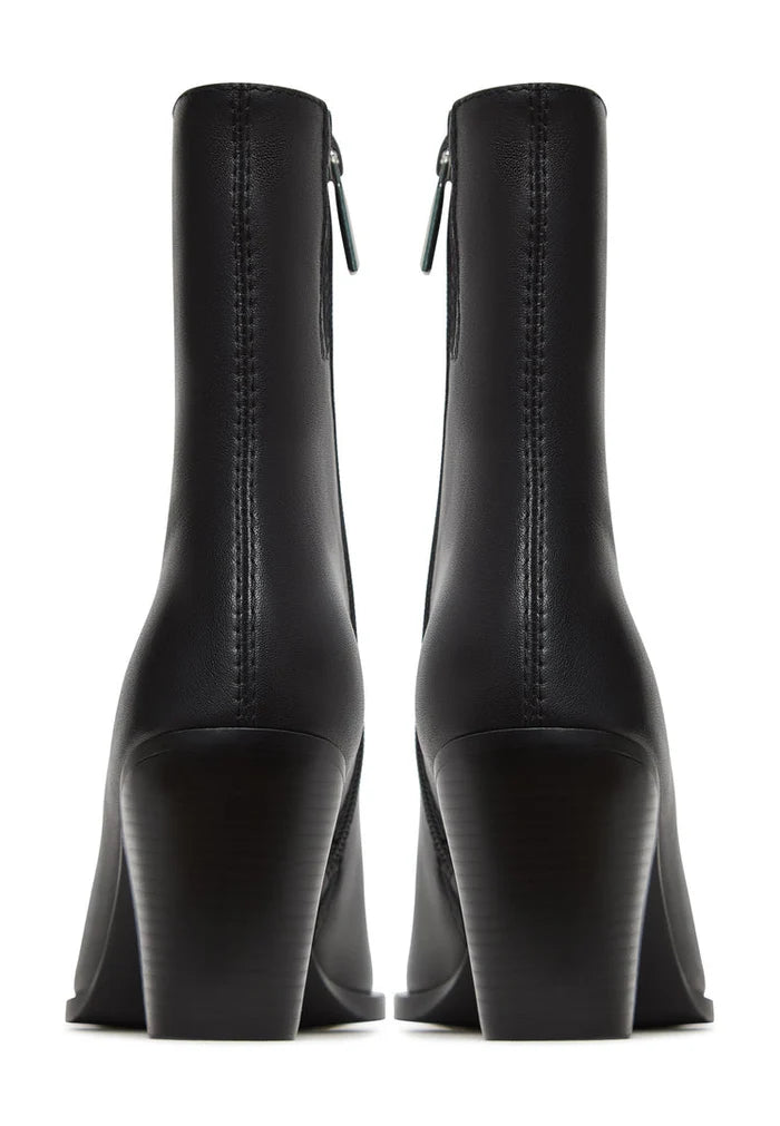 A stylish pair of elegant black zipper heel boots for women, perfect for fashion-conscious footwear enthusiasts.