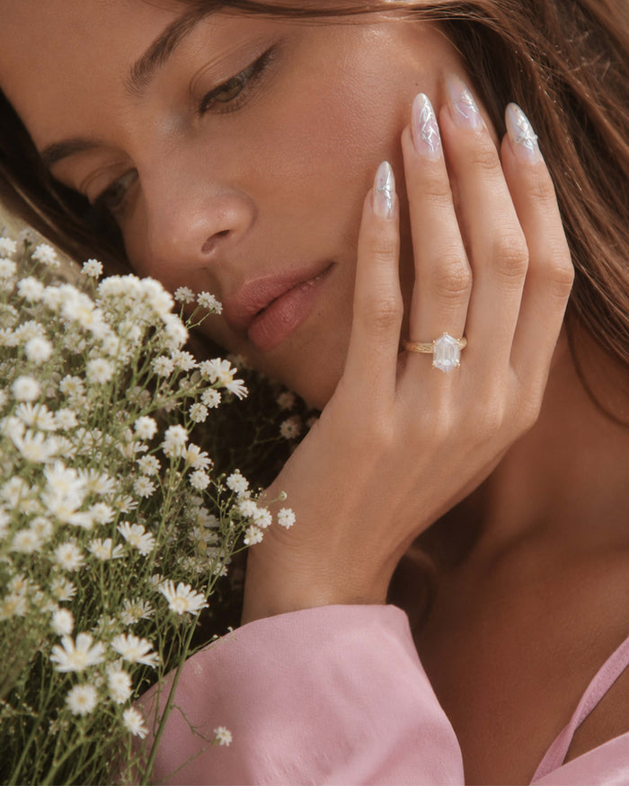 FAIRY WING - ALMOND PRESS-ON NAILS