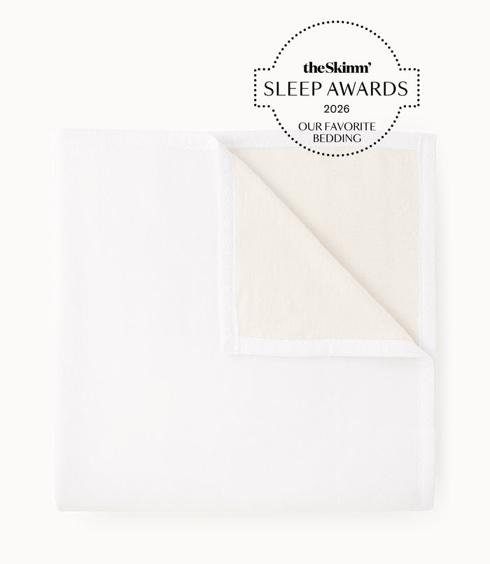 Favorite Reversible Cotton Blanket White theSkimm Sleep Awards