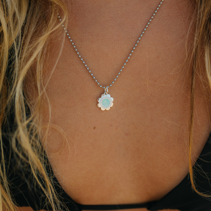 Flower - Aqua / White