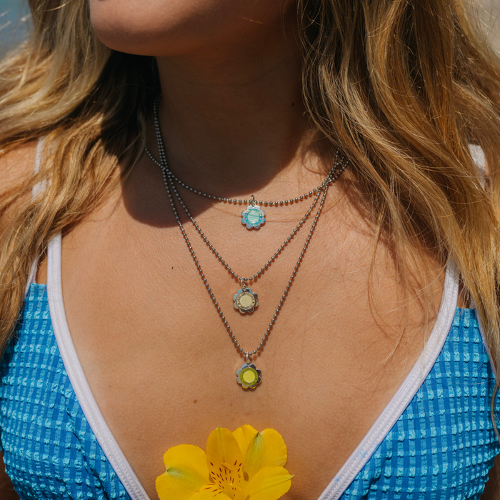 Flower - Sandy / Blonde