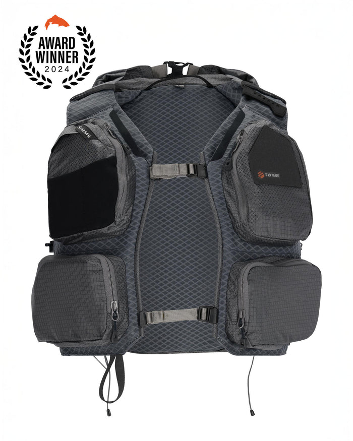 13966-040-Flyweight-Vest-Pack-Tabletop-S24-Front-award-winner Smoke