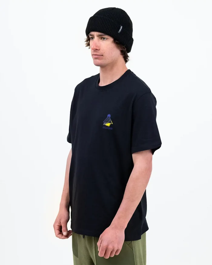 Graphic Organic Cotton Tee | Jones Graphic Organic Cotton Tee Jones Snowboards High Performance 7630949120168 J.26.TEM.GSS.C1.2S.1