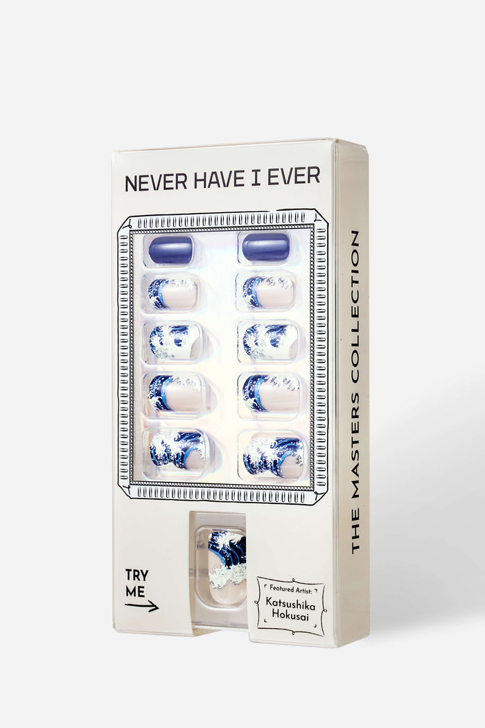 KATSUSHIKA HOKUSAI GREAT WAVE OFF KANAGAWA – SQUARE PRESS-ON NAILS