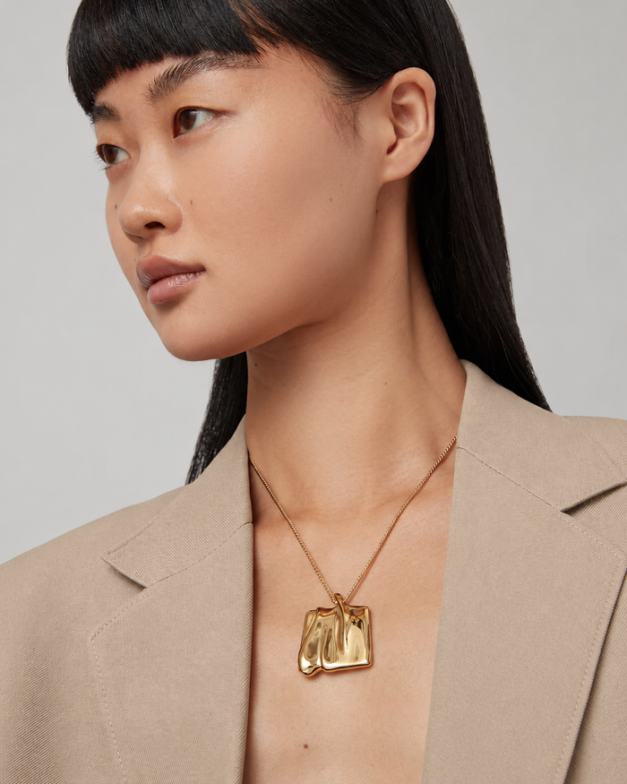 Large Sundra Pendant Necklace