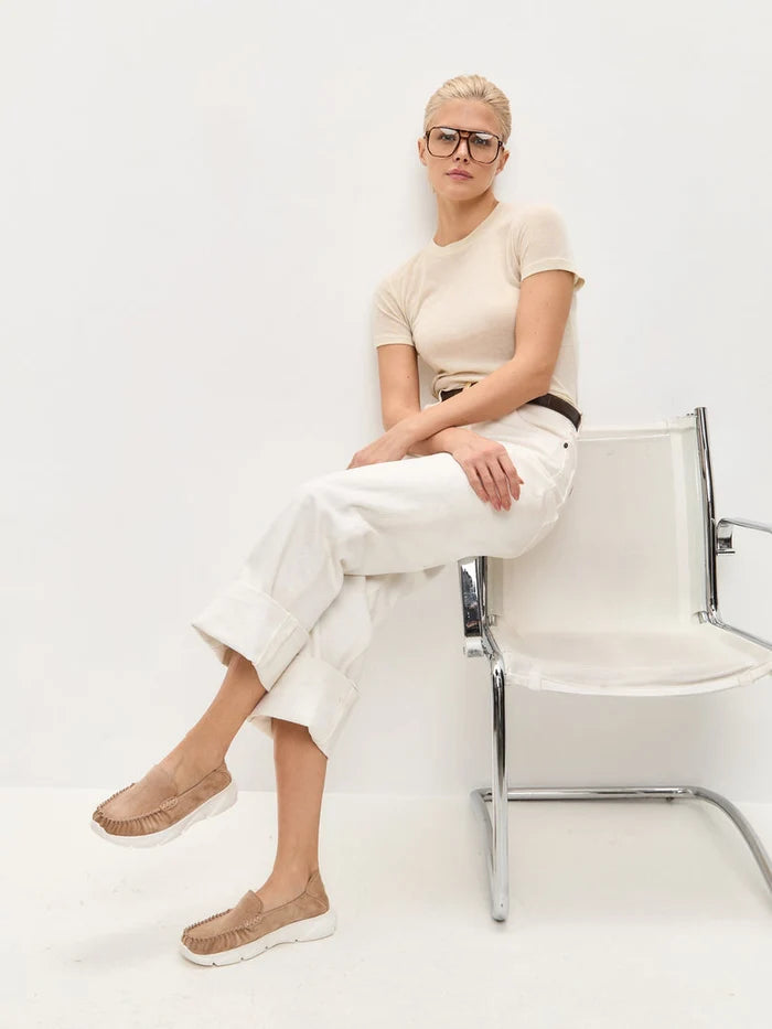 A stylish pair of beige leather platform moccasins, like the Alisa beige moccasins, perfect for women looking for trendy beige slip-on shoes.