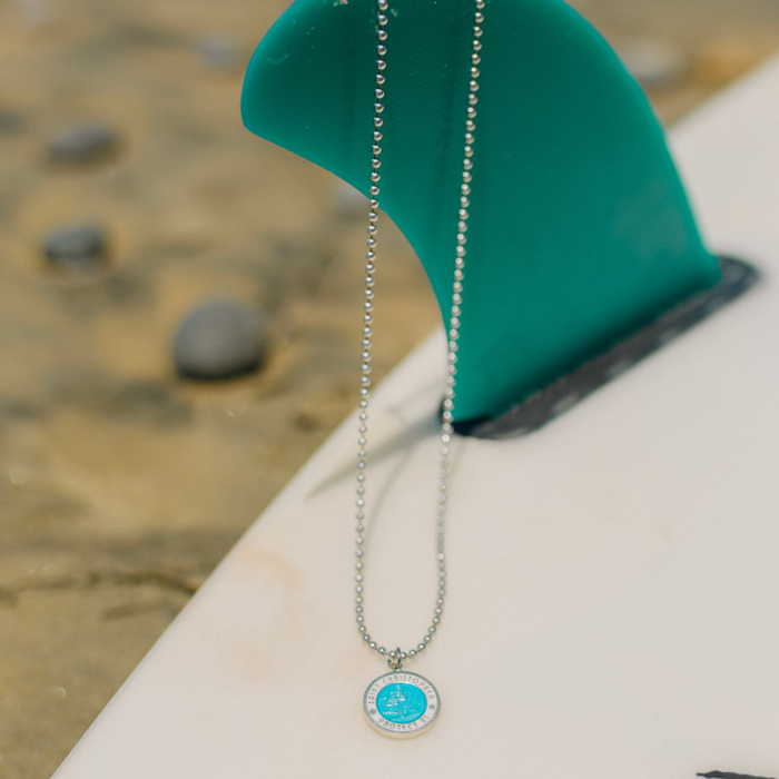 Medium - Aqua / White