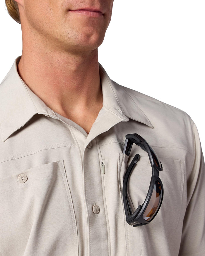 M's Launch SS Shirt Model 3