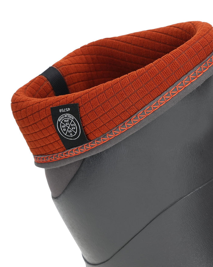 Analyzing image     14020-096-Simms-Challenger-Insulated-Boot-Tabletop -rollover