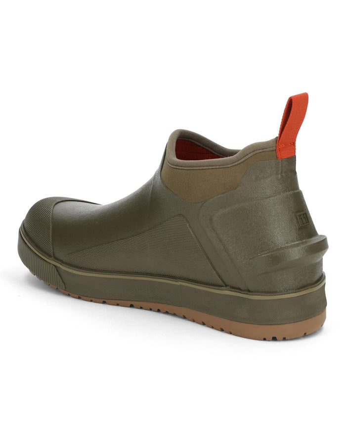 Analyzing image     14016-781-Simms-Challenger-Slip-On-Shoe-Tabletop