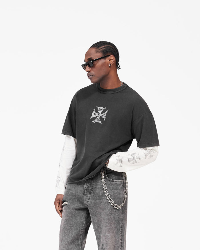 MH_Stack_Long_Sleeve_T-Shirt_-_Faded_Black_05.jpg
