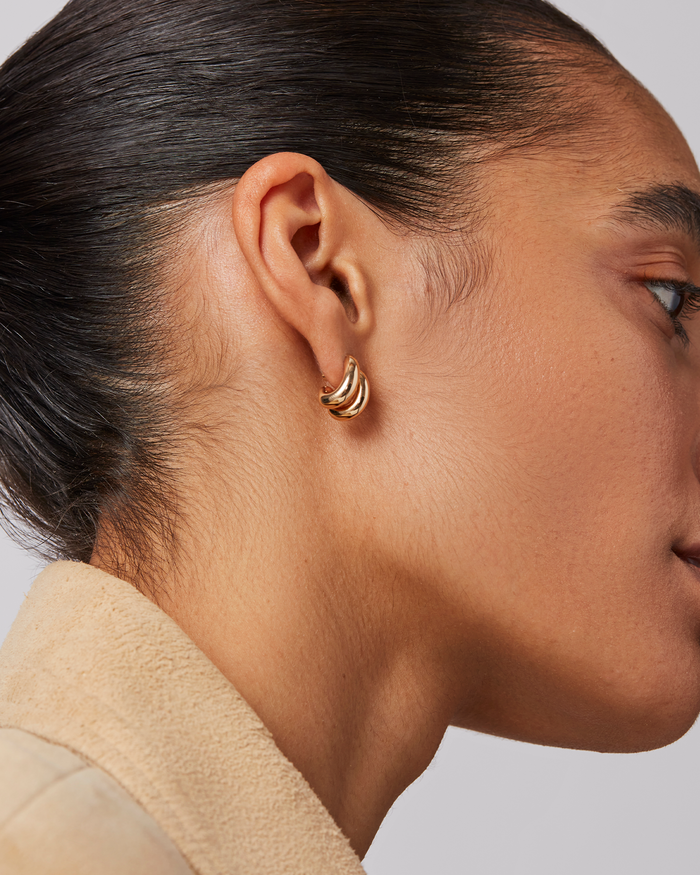 JENNY BIRD Mini Florence Gold Huggie Hoop Earrings For Women