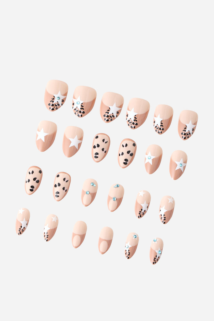 Short almond press-on nails with stars and leopard print designs