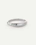 Nelle Bangle