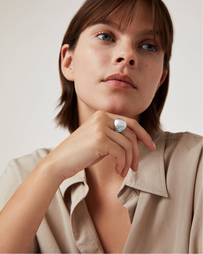 Nelle Ring