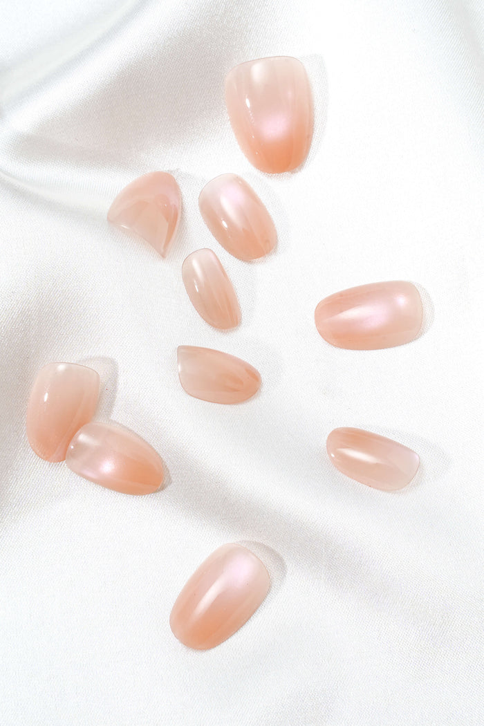 Ombre Pink - Short Oval Press-on Nails
