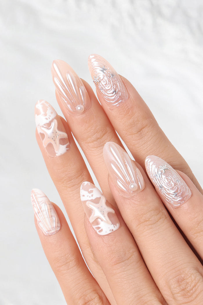 PEARLY GIRL - ALMOND PRESS-ON NAILS