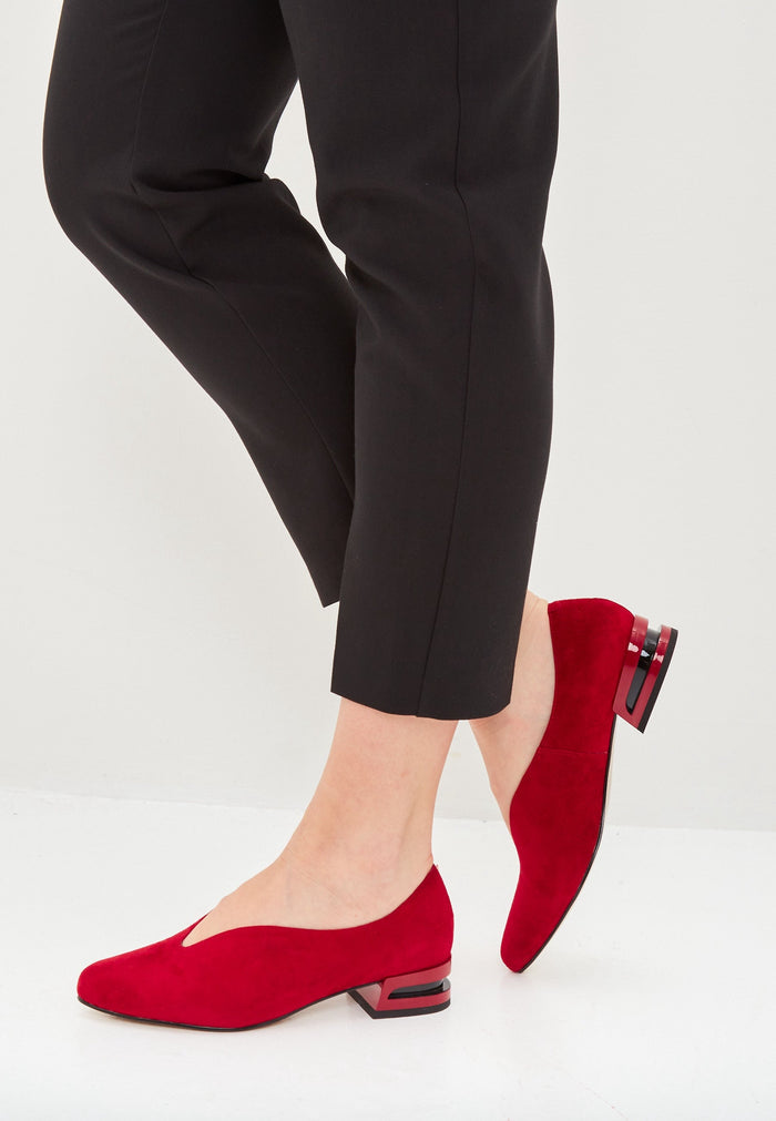 Pointed Tip Suede Ballerinas - Cesare Gaspari