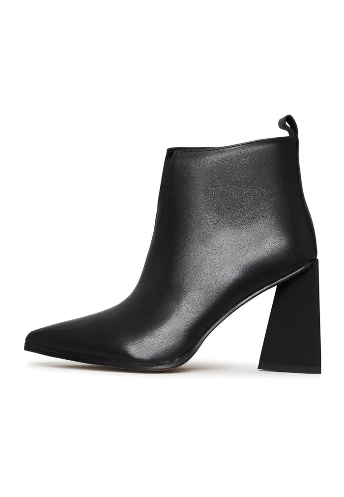A stylish pair of black leather pointed toe ankle boots with block heel, perfect for any outfit.