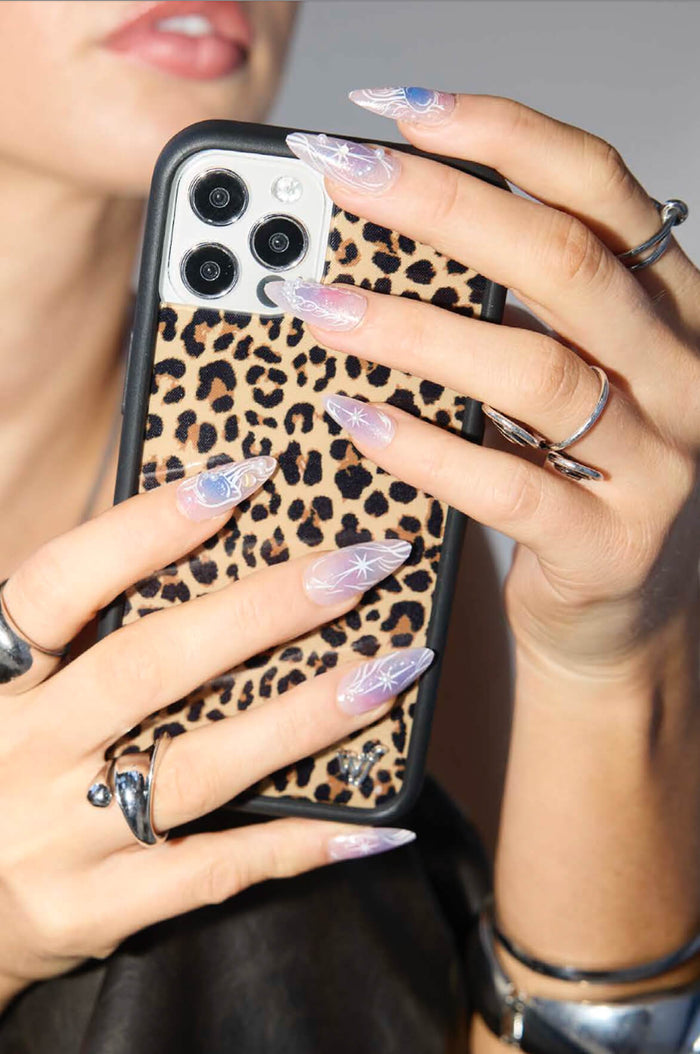 Rave Princess - Almond Press-On Nails