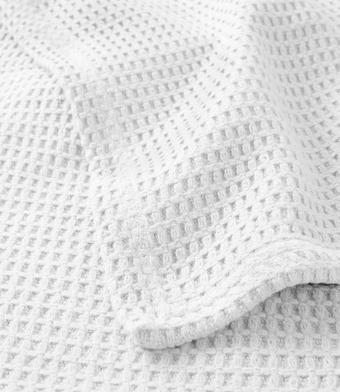 Riviera Blanket corner detail, White