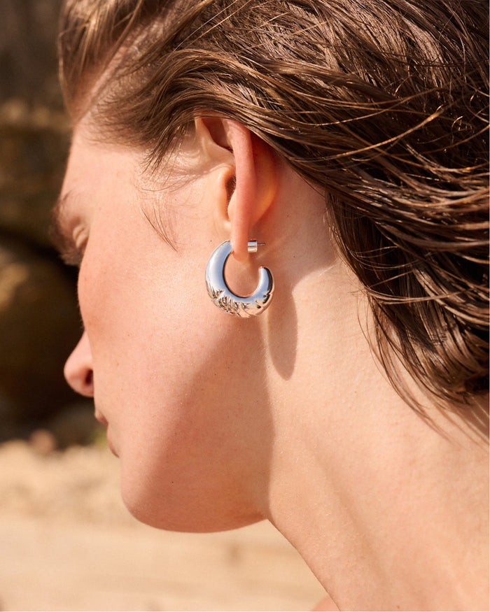 Slim Nelle Hoop Earrings
