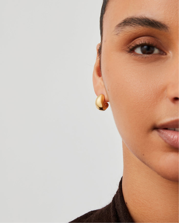Small Nelle Hoop Earrings