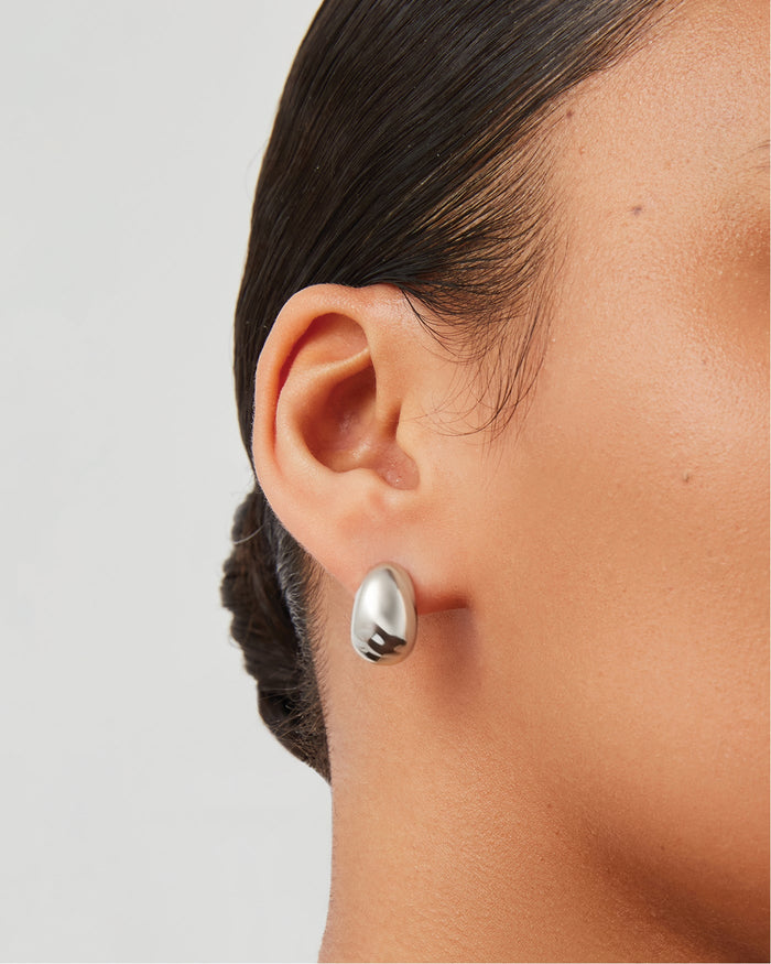 Small Nelle Hoop Earrings