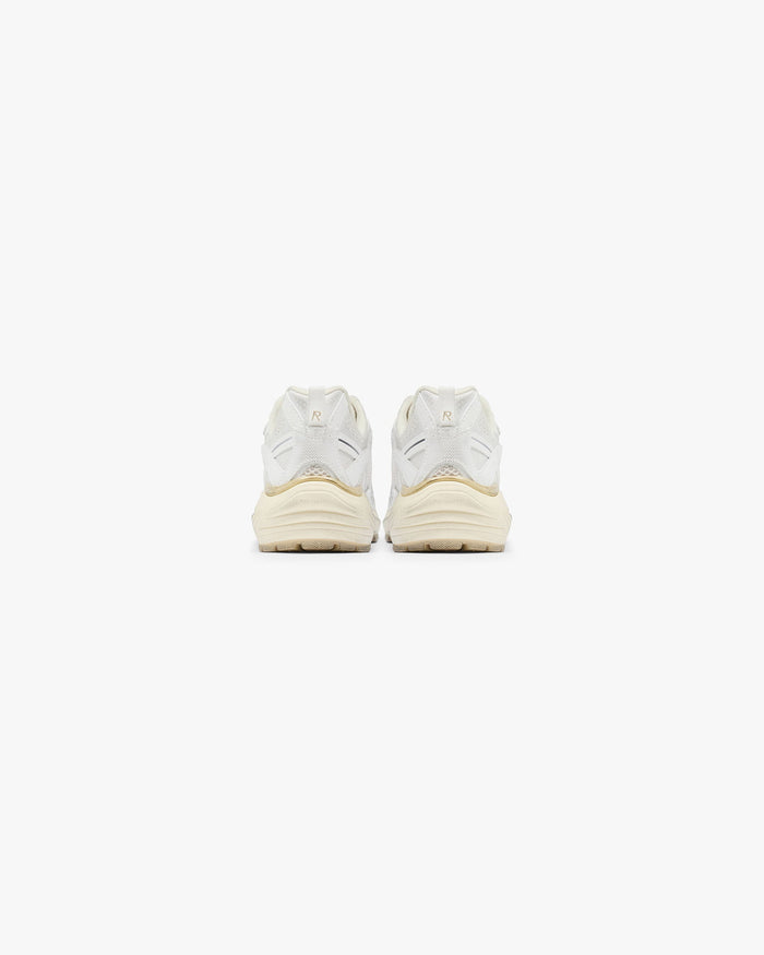 Storm_Torn_-_Cream_04.jpg