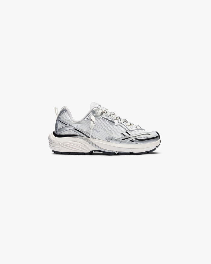 Storm_Torn_-_Flat_White_Silver_01.jpg