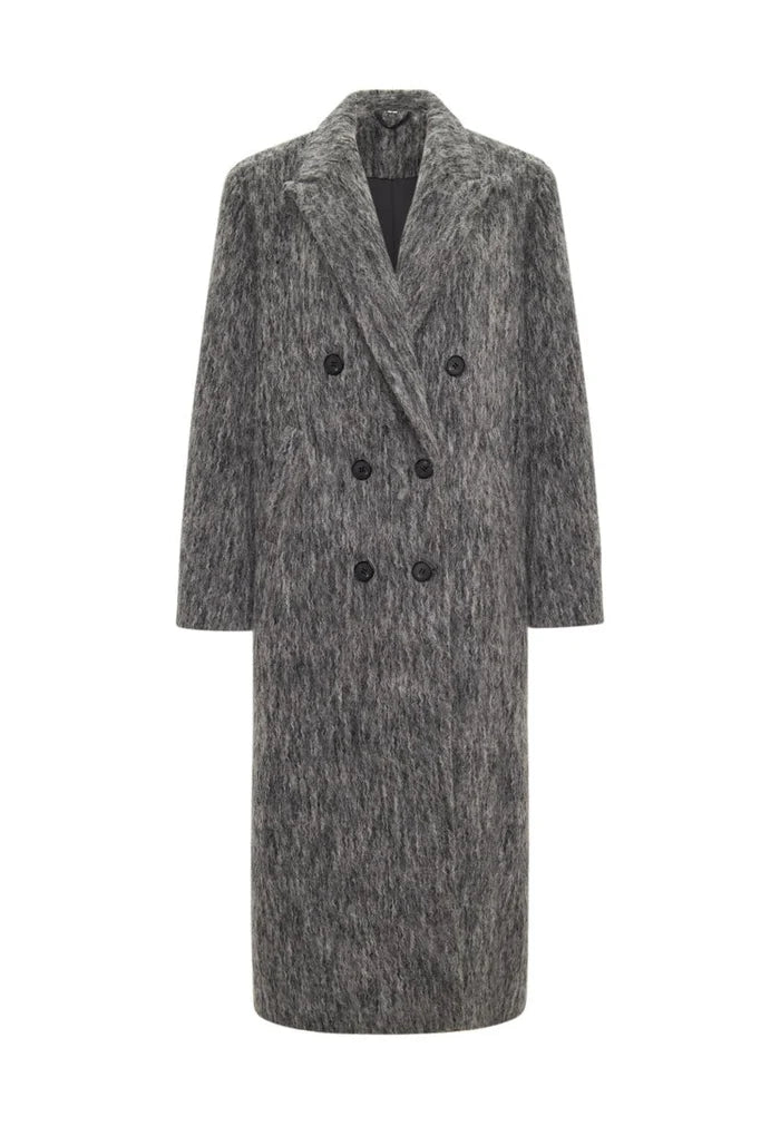 Stay warm and stylish this winter with the Eira oversized wool coat in trendy gray, the perfect piece of stylish outerwear for your winter fashion wardrobe.