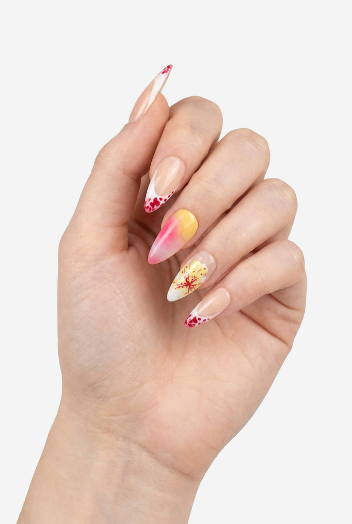 TROPICAL GIRL- ALMOND PRESS-ON NAILS