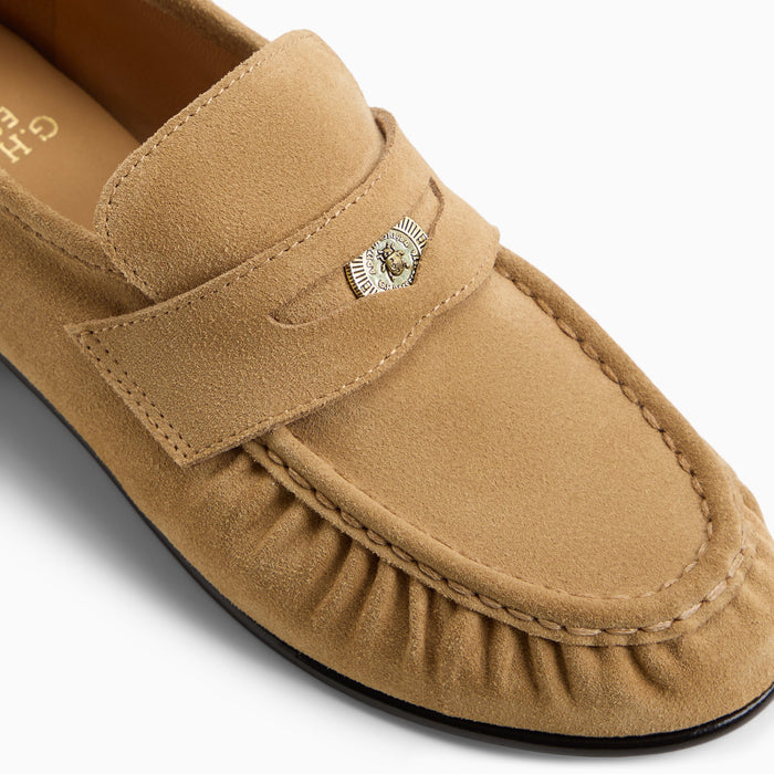 Women's G.H.BASS x Aritzia Spence Coin Penny Loafer