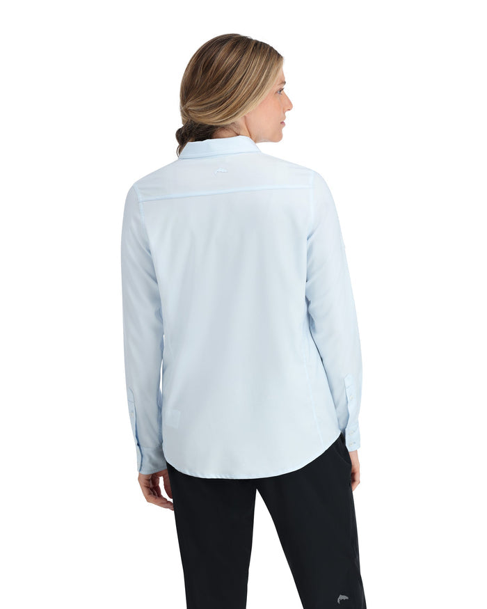 13668-737-isle-shirt-Model-s23-back